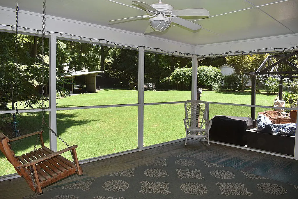 4509 Doncaster Dr - Screened-In Back Porch with Ceiling Fan Overlooking the Large Yard